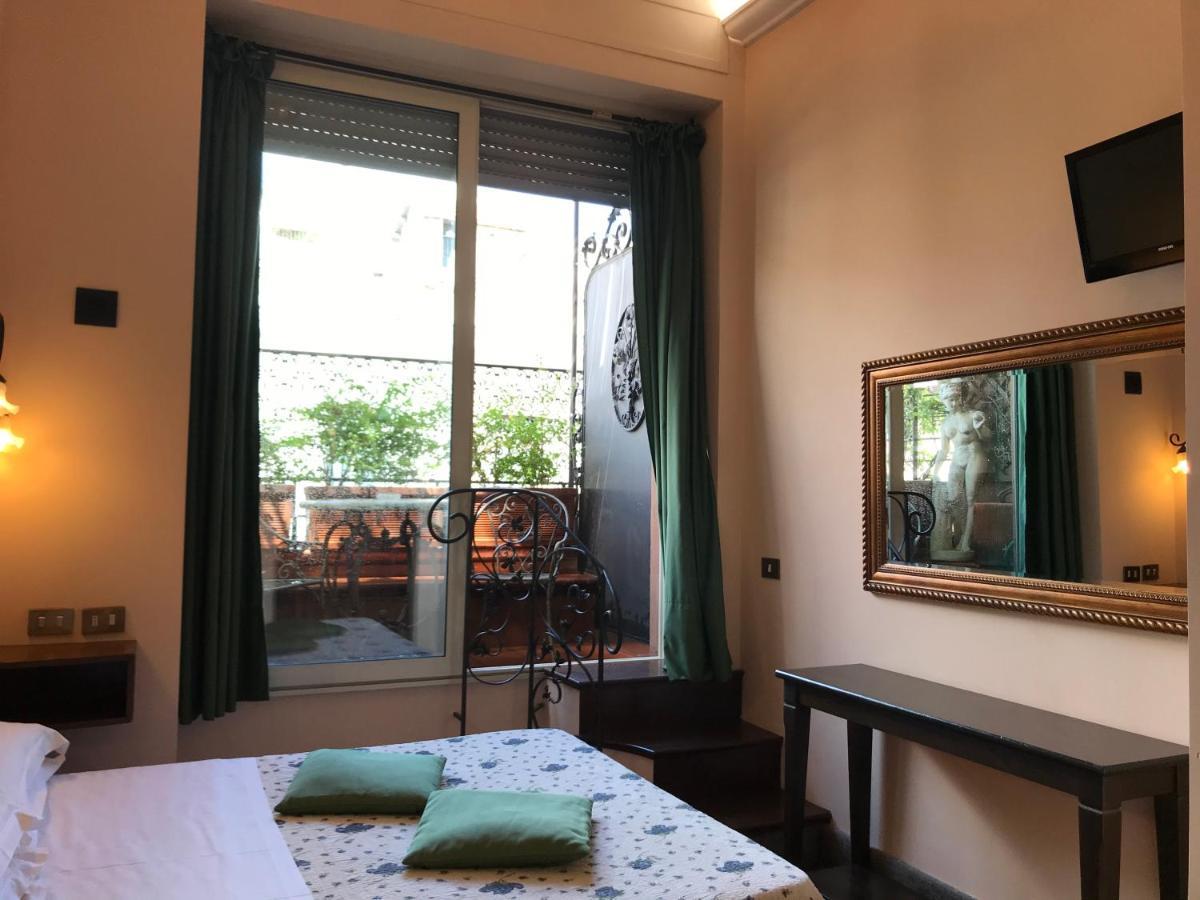 Camera Matrimoniale con Balcone
