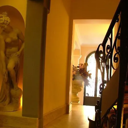 Hotel Okapi-2